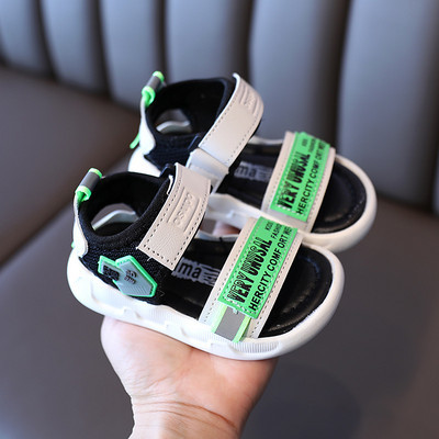 Gyermek műbőr szandál rátéttel fiúknak