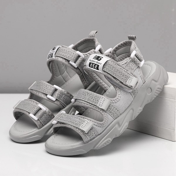 Alkalmi szandál tépőzáras foltokkal fiúknak fekete és szürke színben