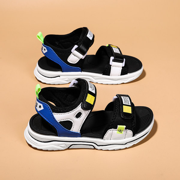 Alkalmi gyerekszandál fiúknak tépőzáras rögzítéssel