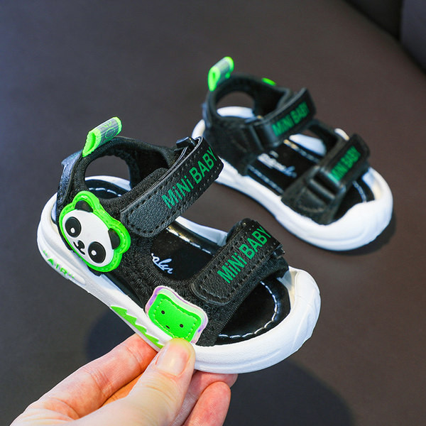 Gyermek bőr szandál rátéttel fiúknak