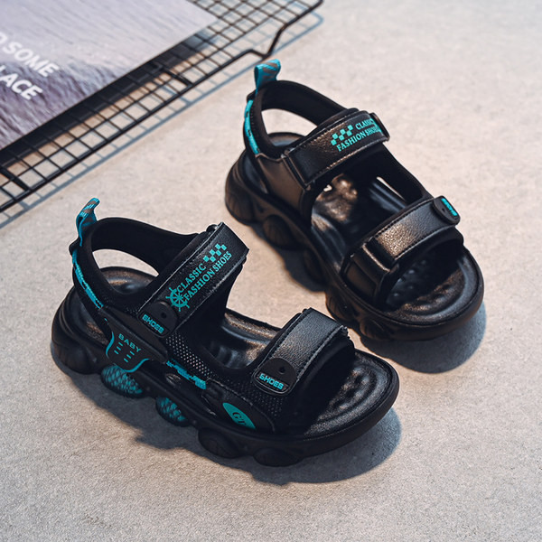 Eko bőrből készült alkalmi gyerekszandál durva talppal