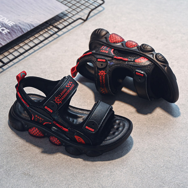 Eko bőrből készült alkalmi gyerekszandál durva talppal