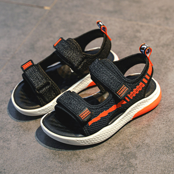 Új textil szandál modell fiúknak