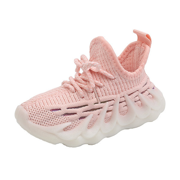 Lapos talpú, textilből készült gyerekcipő