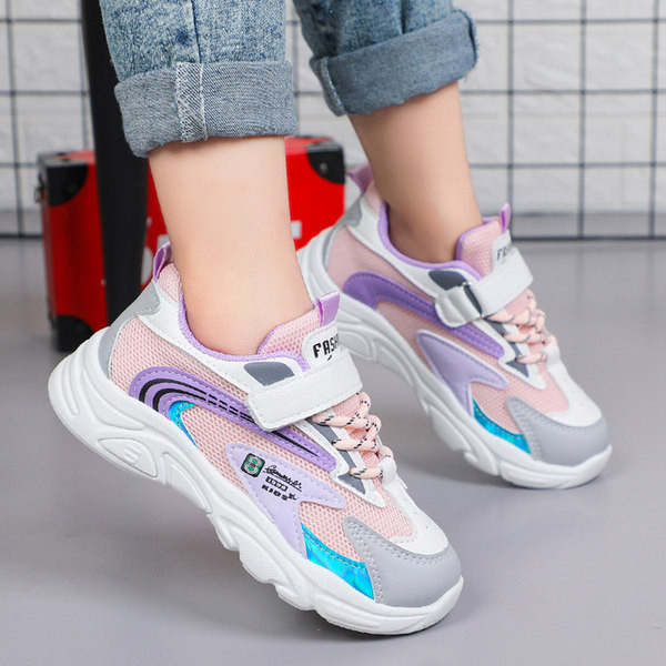 Gyermek tornacipő matricákkal és hálóval lányoknak és fiúknak