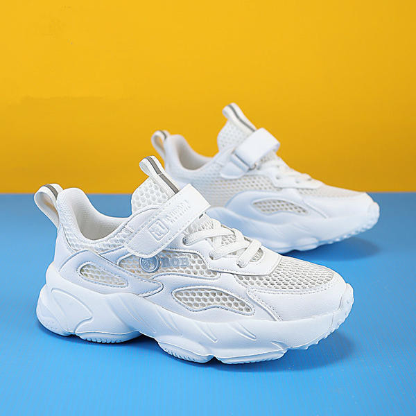 Gyermek necces tornacipő matricákkal lányoknak és fiúknak