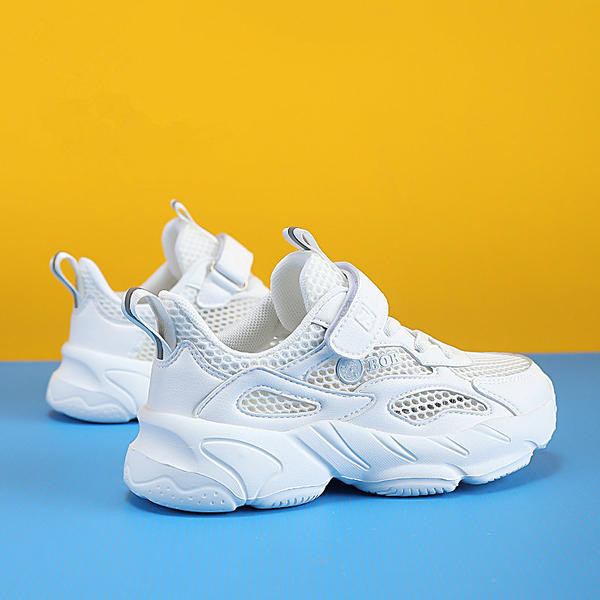 Gyermek necces tornacipő matricákkal lányoknak és fiúknak