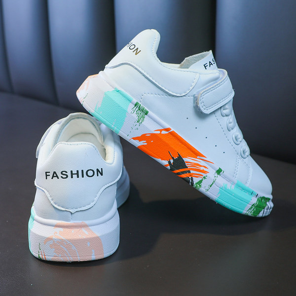 Öko bőrből készült gyerek tornacipő, mintás talppal