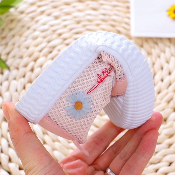 Hímzéssel ellátott mindennapi gyerekcipők - lányoknak