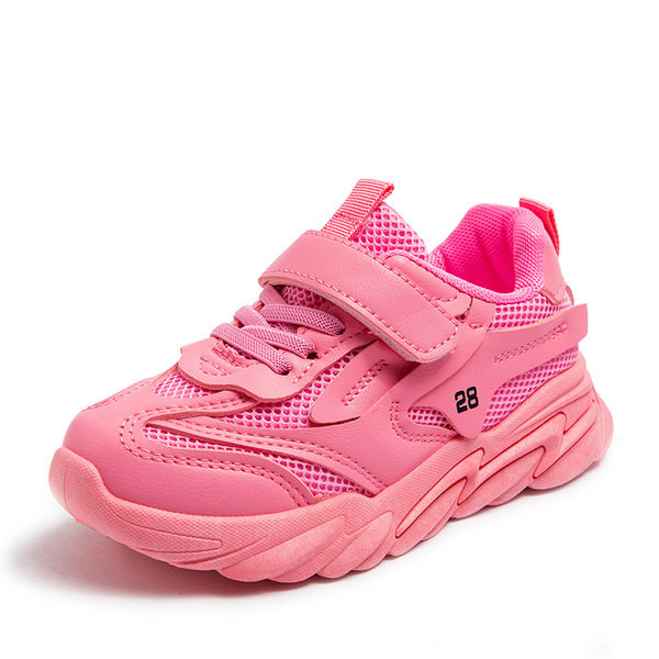 Gyerek tornacipő új modellje durva talppal, három színben