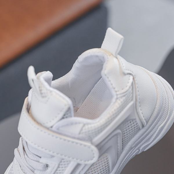 Gyerek tornacipő lányoknak fehér és rózsaszín hálóval