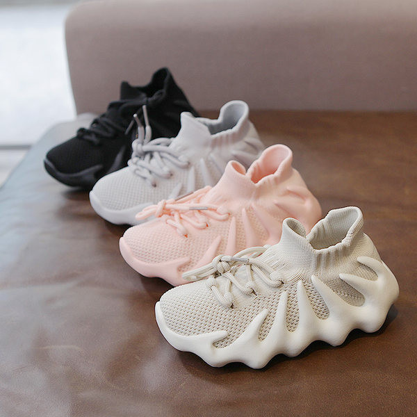 Gyermek textil tornacipő fűzős három színben fiúknak és lányoknak