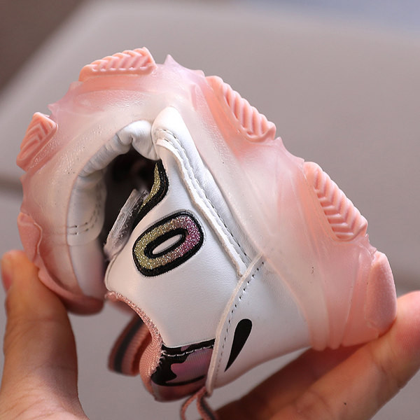 Gyermek tornacipő lányoknak és fiúknak - izzó