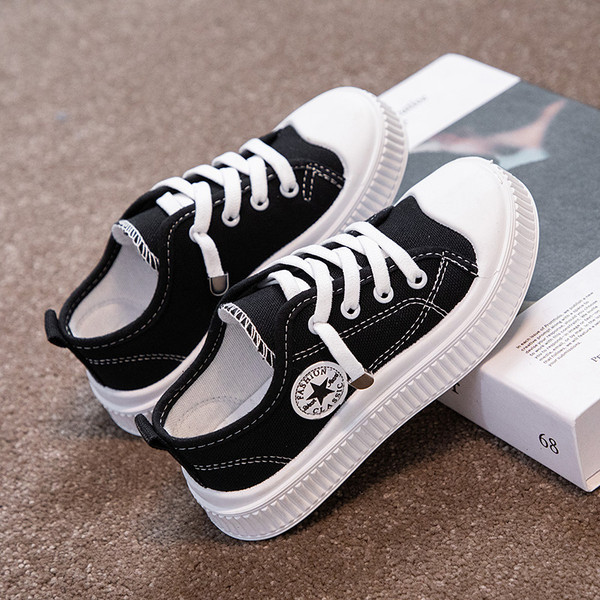 Gyermek vászon tornacipő fűzős