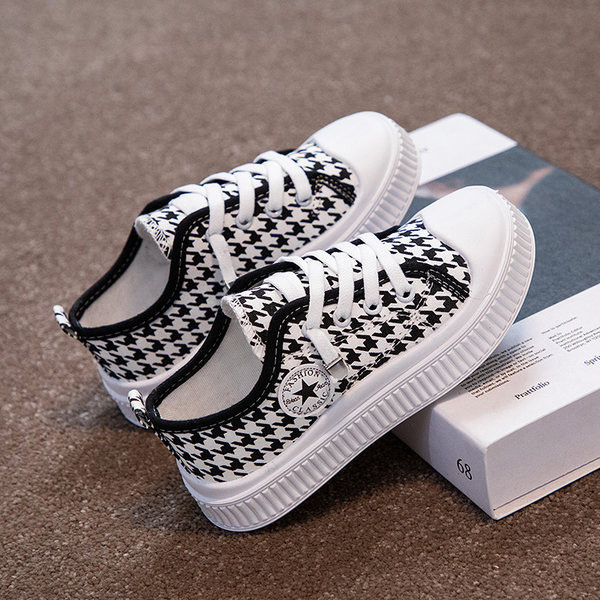 Gyermek vászon tornacipő fűzős