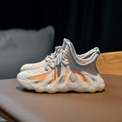 Textil gyermek tornacipő szilikon talppal