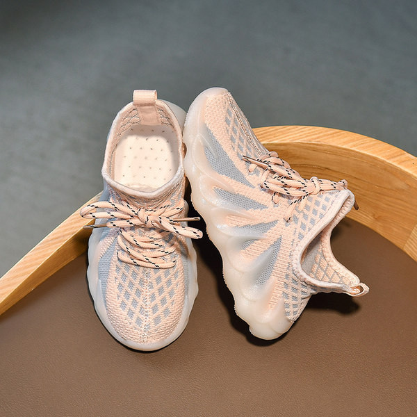 Textil gyermek tornacipő szilikon talppal