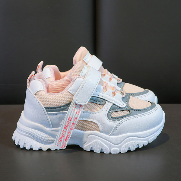 Детски модерни сникърси с груба подметка