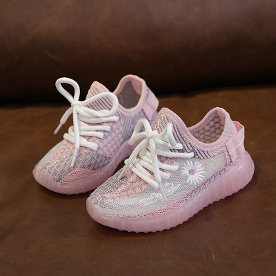 Παιδικά υφασμάτινα αθλητικά παπούτσια με κέντημα και κορδόνια σε τρία χρώματα