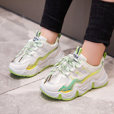 Παιδικά αθλητικά παπούτσια  αναπνεύσημα  με κορδόνια και τραχιά σόλα