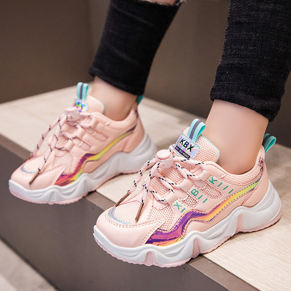 Παιδικά αθλητικά παπούτσια  αναπνεύσημα  με κορδόνια και τραχιά σόλα