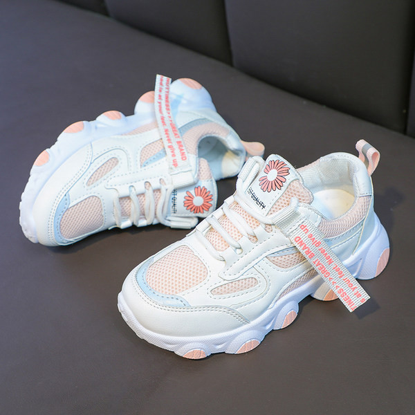 Παιδικά αθλητικά παπούτσια με τραχιά σόλα