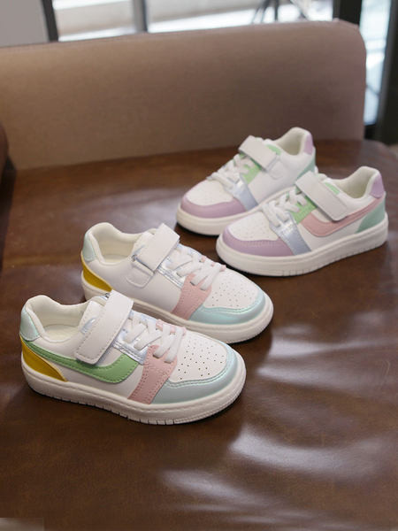 Νέο μοντέλο παιδικά αθλητικά παπούτσια με επίπεδη σόλα και velcro