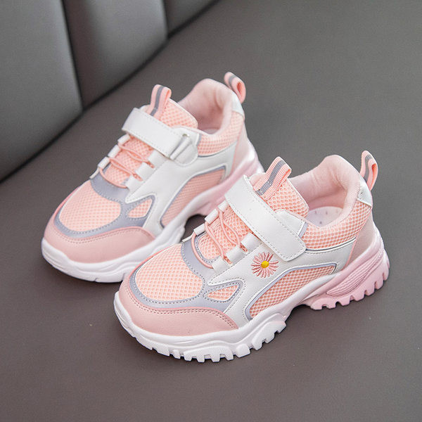 Gyerek tornacipő hálós anyagból