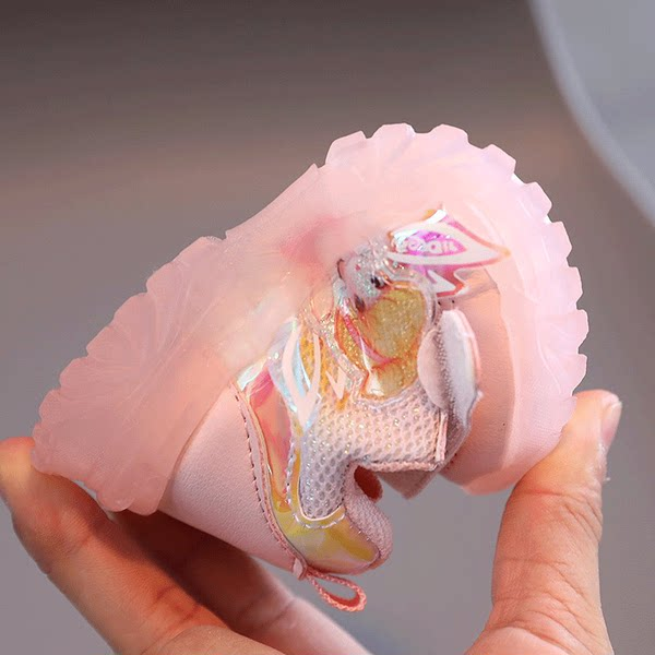 Laste nahast tossud aplikatsiooniga - helendavad