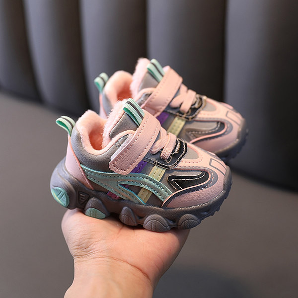 Σύγχρονα παιδικά αθλητικά παπούτσια με τραχιά σόλα - για αγόρια ή κορίτσια