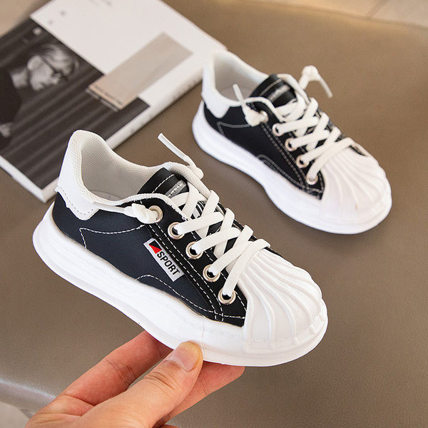 Gyermek tornacipő négy színben fiúknak