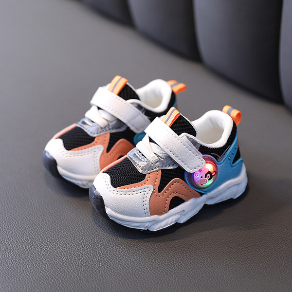 Φθινοπωρινά αθλητικά παπούτσια από οικολογικό δέρμα και πλέγμα - για αγόρια ή κορίτσια