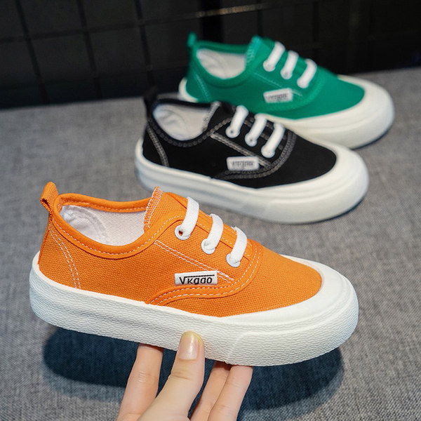 Παιδικά αθλητικά  παπούτσια με επίπεδη σόλα - για αγόρια και κορίτσια