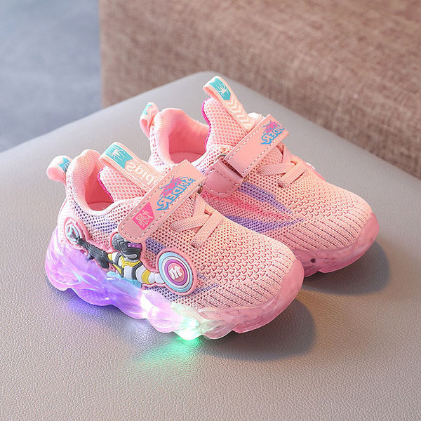 Νέο μοντέλο παιδικά αναπνεύσιμά αθλητικά παπούσια τσιών με φωτεινά πέλματα για αγόρια ή κορίτσια