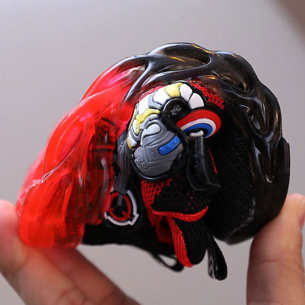 Νέο μοντέλο παιδικά αναπνεύσιμά αθλητικά παπούσια τσιών με φωτεινά πέλματα για αγόρια ή κορίτσια