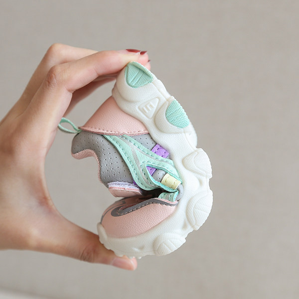 Παιδικά αθλητικά παπούτσια με τραχιά σόλα για αγόρια ή κορίτσια