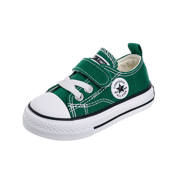 Παιδικά αθλητικά παπούτσια με κορδόνια  και λουράκια βελκρό σε μαύρο και πράσινο χρώμα