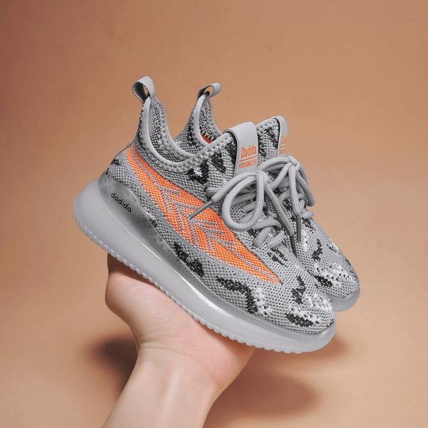 Légáteresztő, fűzős tornacipő fiúknak