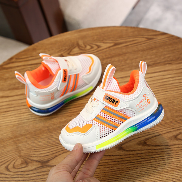 Gyerek necces tornacipő fiúknak