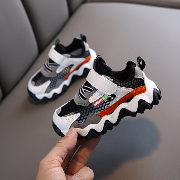 Παιδικά πάνινα παπούτσια από πλέγμα ύφασμα με κορδόνια και κούμπωμα velcro