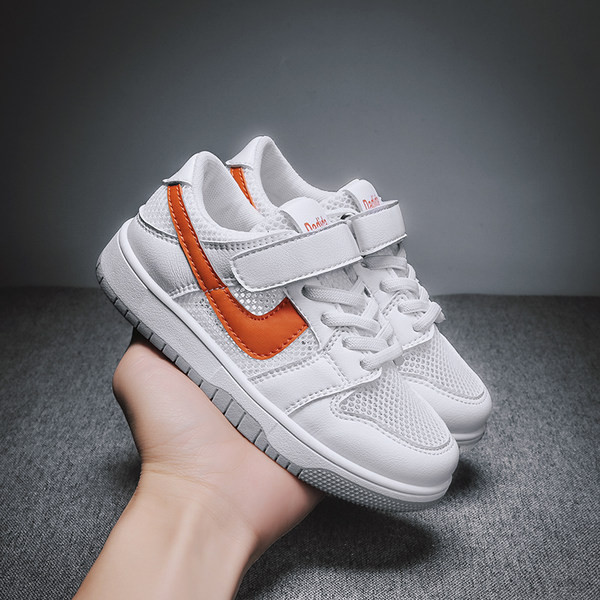 Νέο μοντέλο παιδικά αθλητικά παπούτσια με επίπεδη σόλα για αγόρια - τρία χρώματα