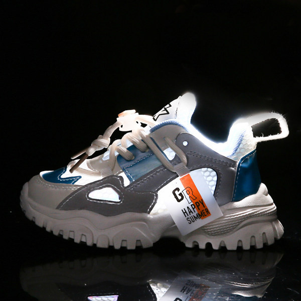 Νέο μοντέλο παιδικά αθλητικά παπούτσια με τραχιά σόλα για αγόρια - τρία χρώματα