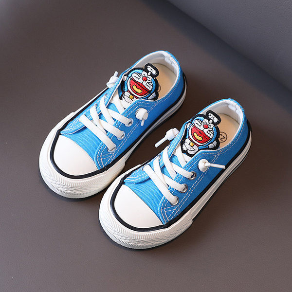 Három színben fűzős, lapos talpú gyerekcipő