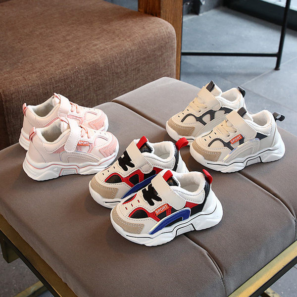 Παιδικά αθλητικά παπούτσια με κούμπωμα velcro  και κορδόνια σε διάφορα χρώματα