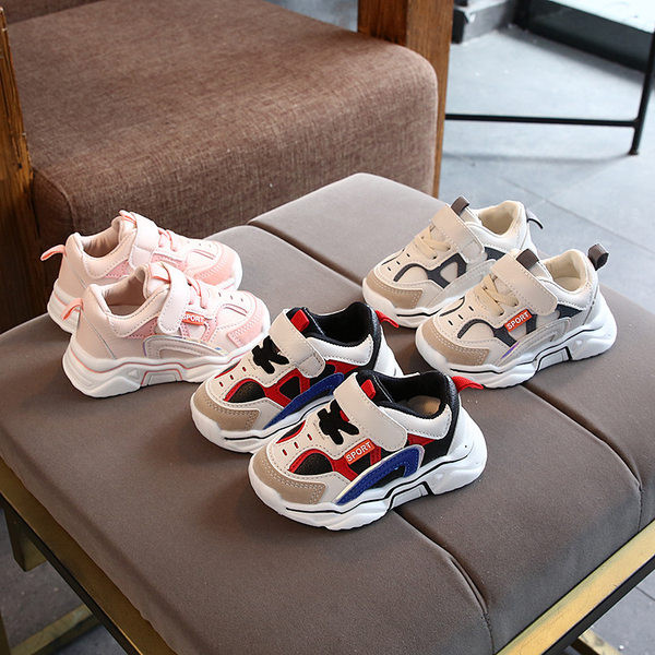 Παιδικά αθλητικά παπούτσια με κούμπωμα velcro  και κορδόνια σε διάφορα χρώματα