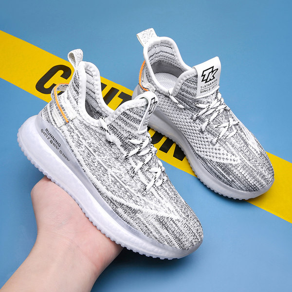 Légáteresztő, fűzős tornacipő fiúknak - három színben