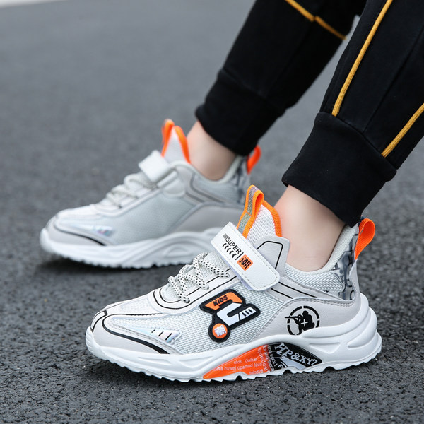 Φθινοπωρινά παιδικά αθλητικά παπούτσιαμε κορδόνια  και velcro για αγόρια