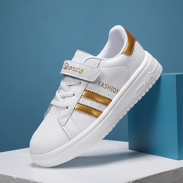 Παιδικά αθλητικά παπούτσια για αγόρια από τεχνητό δέρμα