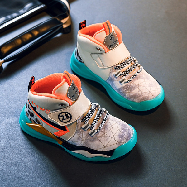 Νέο μοντέλο παιδικά αθλητικά παπούσια  στον αστράγαλο για αγόρια