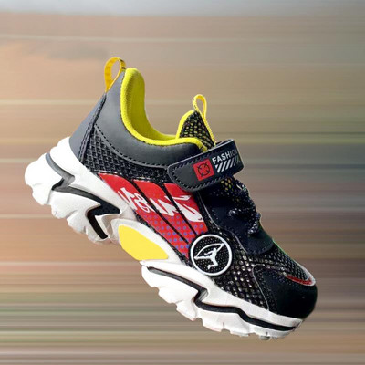 Gyerek tornacipő új modellje durva talppal fiúknak